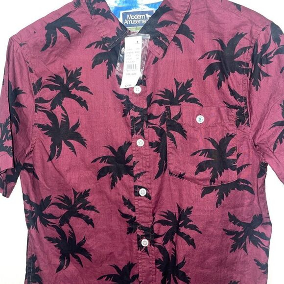 Modern Amusement short sleeve button down - Picture 2 of 5